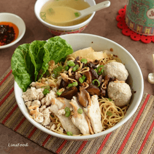 A bowl of Bak Chor Mee
